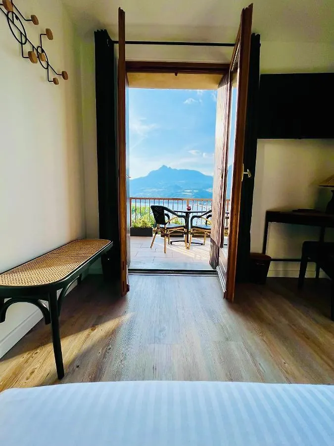 **  Hotel Les Chaumettes Savines France